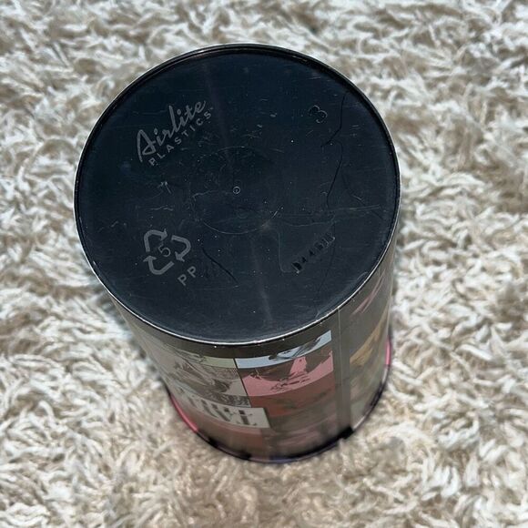 EXCLUSIVE AMC TAYLOR SWIFT 44oz Cup Eras Tour - Picture 6 of 7